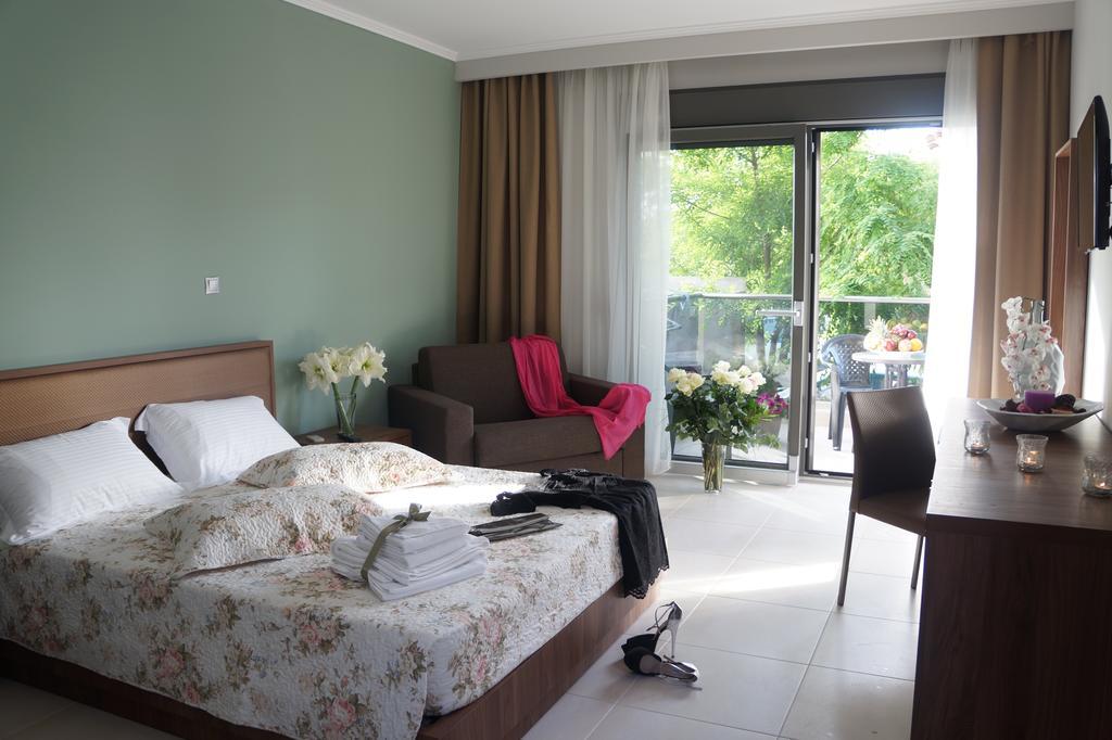 Centrum HotelKallithea  部屋 写真